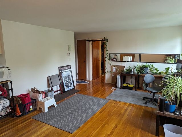 191 W. Wyoming Ave. 15, Melrose, MA 02176