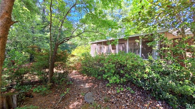 1239 Milstead Avenue, Conyers, GA 30012