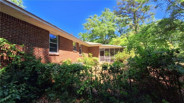 1239 Milstead Avenue, Conyers, GA 30012