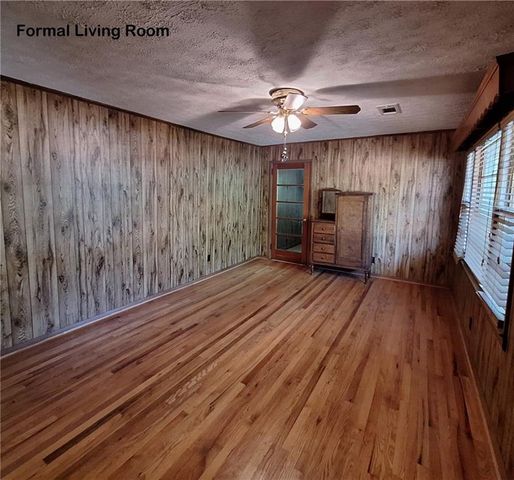 1239 Milstead Avenue, Conyers, GA 30012