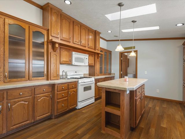 371 ELDER Lane, Belvidere, IL 61008