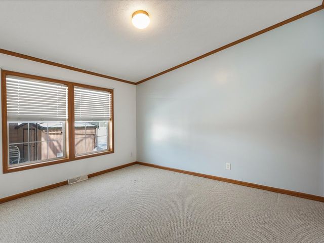 371 ELDER Lane, Belvidere, IL 61008