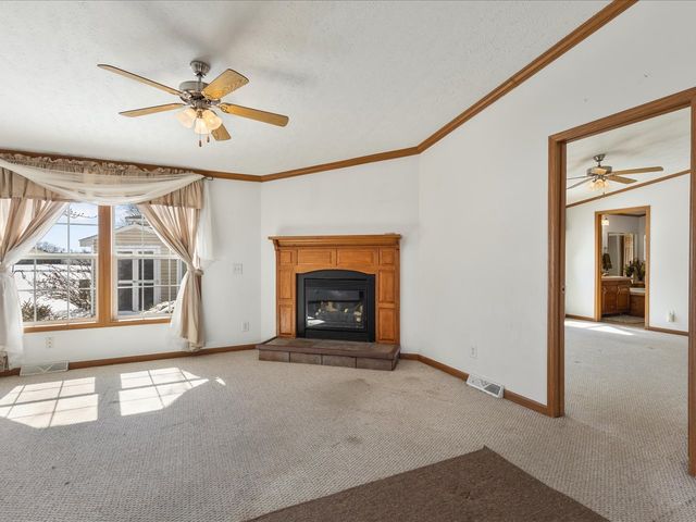 371 ELDER Lane, Belvidere, IL 61008