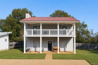 2741 Sumner Pl, Tuscaloosa, AL 35401