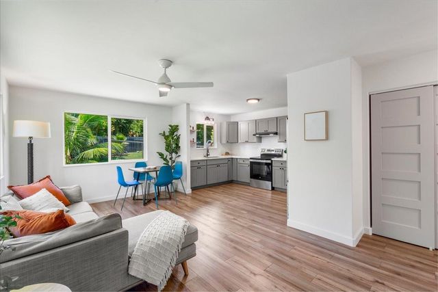 640 Lihau Pl Unit B, Haiku, HI 96708