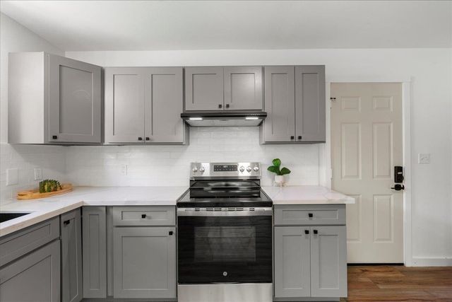 640 Lihau Pl Unit B, Haiku, HI 96708