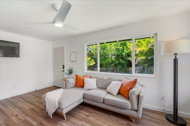 640 Lihau Pl Unit B, Haiku, HI 96708