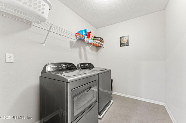 13371 AVERY PARK Lane, Jacksonville, FL 32218