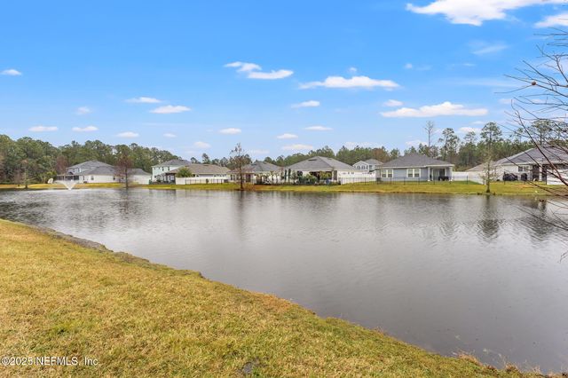 13371 AVERY PARK Lane, Jacksonville, FL 32218