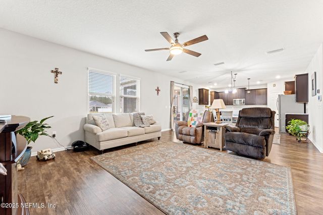 13371 AVERY PARK Lane, Jacksonville, FL 32218