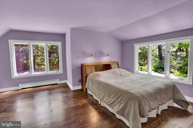 1242 JAINE LN, Chester Springs, PA 19425