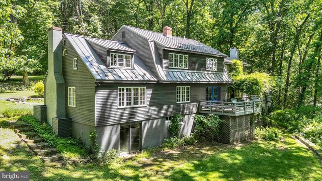 1242 JAINE LN, Chester Springs, PA 19425