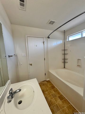 17307 WAYLAND RUN, San Antonio, TX 78247