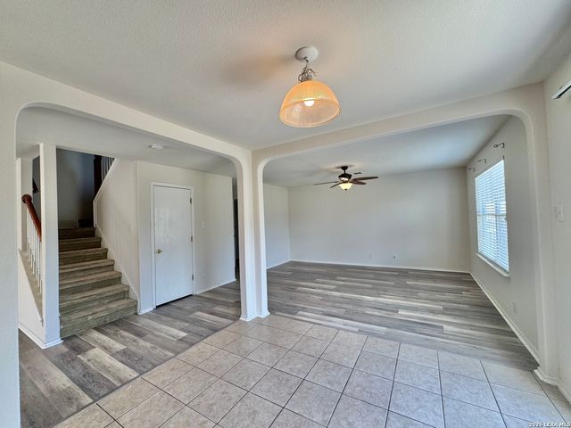 17307 WAYLAND RUN, San Antonio, TX 78247
