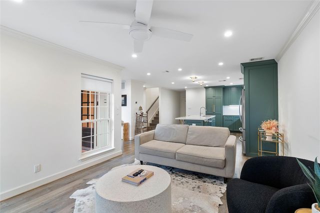 3139 Bissonnet Street, Houston, TX 77005