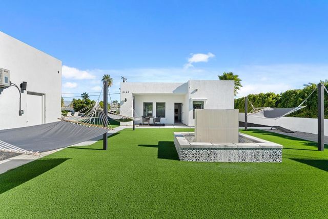 2150 N Farrell Drive, Palm Springs, CA 92262