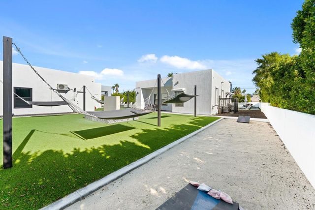 2150 N Farrell Drive, Palm Springs, CA 92262