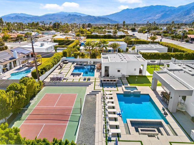 2150 N Farrell Drive, Palm Springs, CA 92262