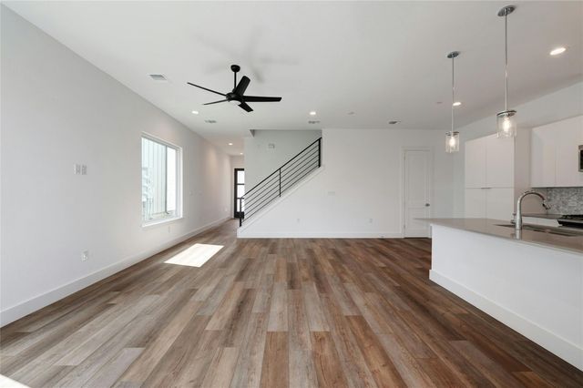 590 Old Mill RD 152, Cedar Park, TX 78613