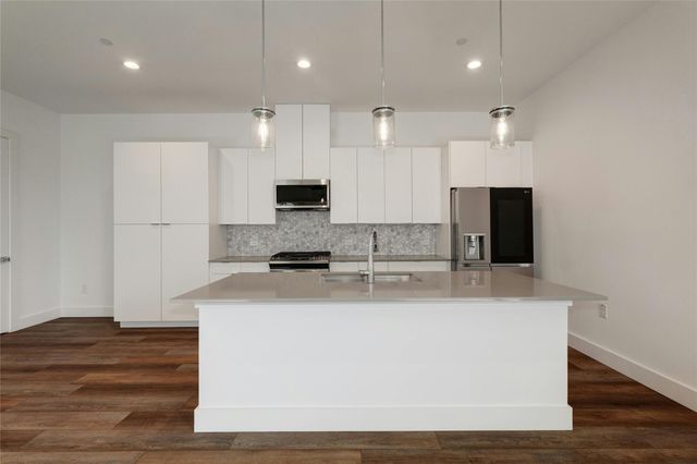 590 Old Mill RD 152, Cedar Park, TX 78613