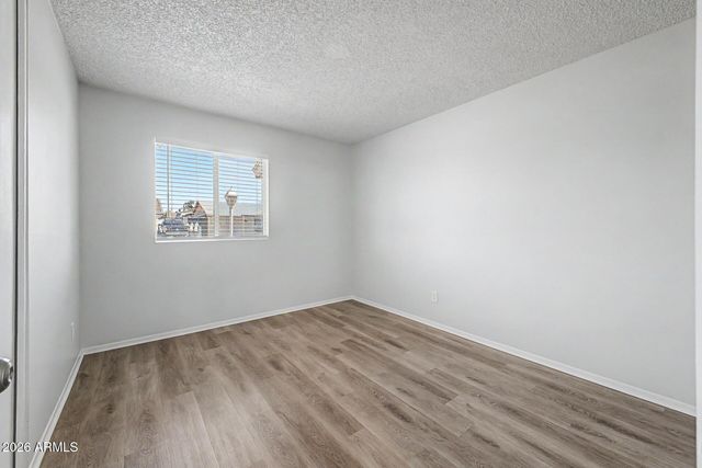 3731 W GLENN Drive, Phoenix, AZ 85051