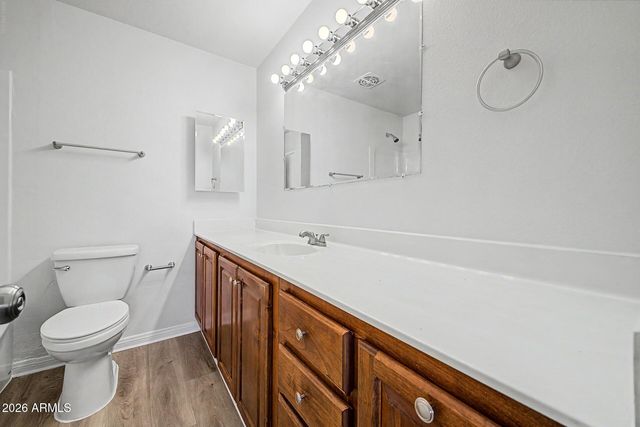 3731 W GLENN Drive, Phoenix, AZ 85051