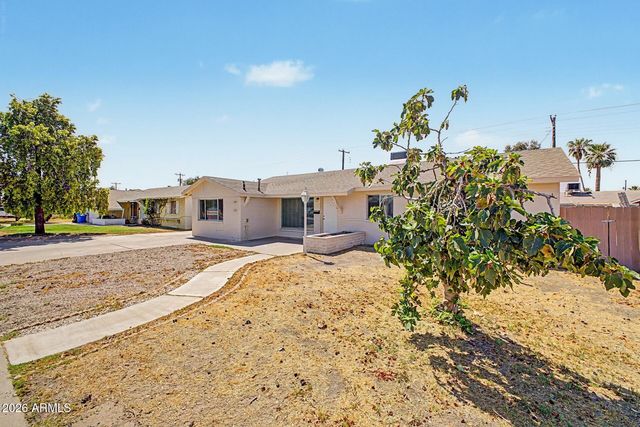 3731 W GLENN Drive, Phoenix, AZ 85051