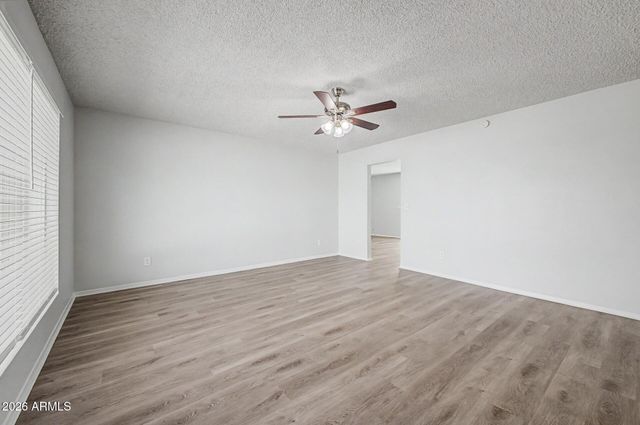 3731 W GLENN Drive, Phoenix, AZ 85051