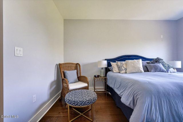 116 West UNIT 401, Saratoga Springs, NY 12866