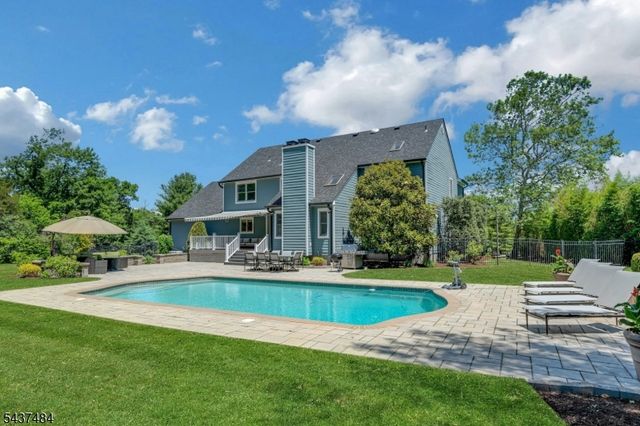 1 Curtis Trl, Bridgewater Twp., NJ 08836
