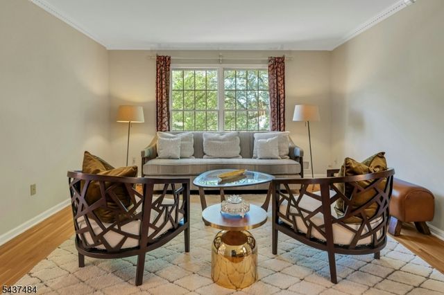 1 Curtis Trl, Bridgewater Twp., NJ 08836
