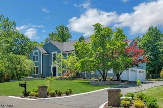 1 Curtis Trl, Bridgewater Twp., NJ 08836