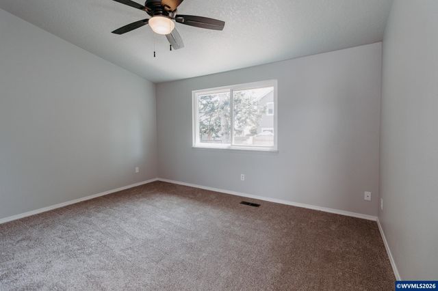 8370 SW Colony Creek Ct, Tigard, OR 97224