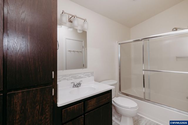 8370 SW Colony Creek Ct, Tigard, OR 97224