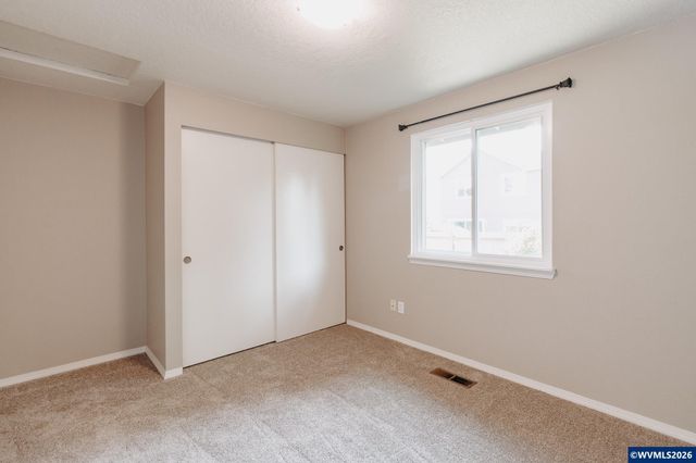 8370 SW Colony Creek Ct, Tigard, OR 97224