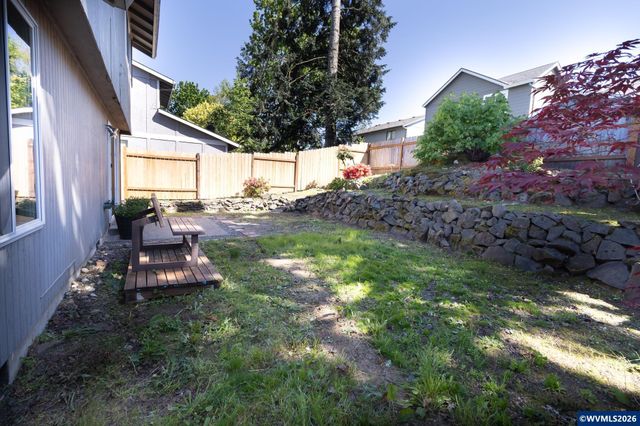8370 SW Colony Creek Ct, Tigard, OR 97224