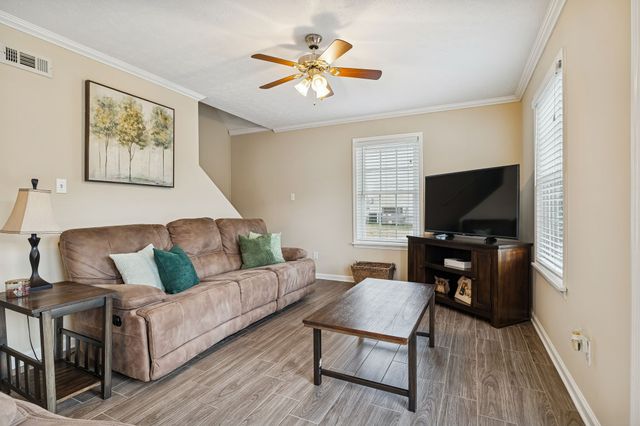 177 Lakeside Dr, Carthage, TN 37030