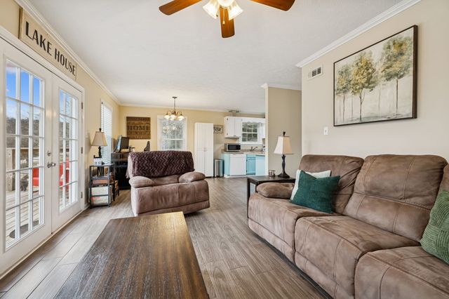 177 Lakeside Dr, Carthage, TN 37030