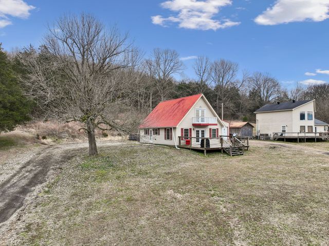 177 Lakeside Dr, Carthage, TN 37030