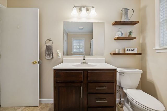 177 Lakeside Dr, Carthage, TN 37030