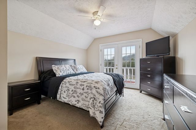 177 Lakeside Dr, Carthage, TN 37030