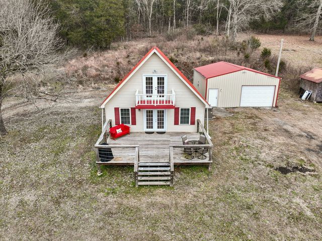 177 Lakeside Dr, Carthage, TN 37030