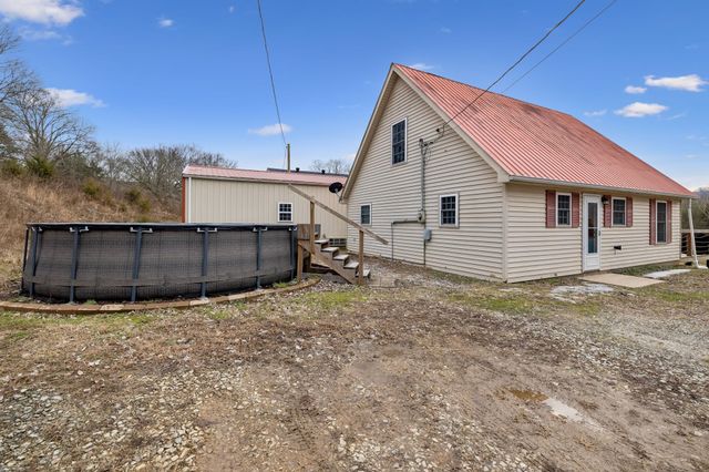 177 Lakeside Dr, Carthage, TN 37030