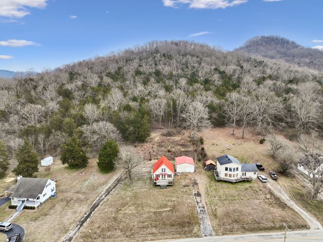 177 Lakeside Dr, Carthage, TN 37030
