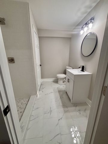 1313 Priest Woods Ct, Nashville, TN 37214