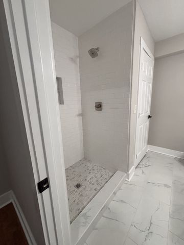 1313 Priest Woods Ct, Nashville, TN 37214