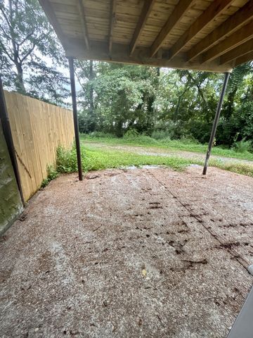 1313 Priest Woods Ct, Nashville, TN 37214