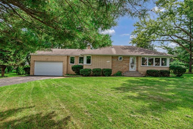 7N435 Linden Avenue, Medinah, IL 60157