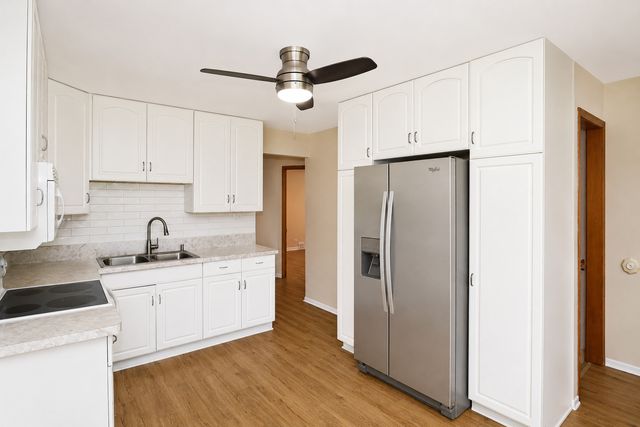 7N435 Linden Avenue, Medinah, IL 60157