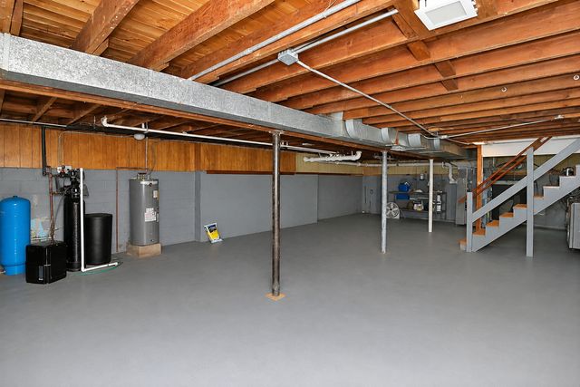 7N435 Linden Avenue, Medinah, IL 60157
